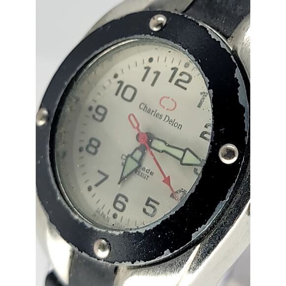 Vintage Charles Delon "Resist" Watch - Retro Style with Modern Durability - Picture 5 of 8